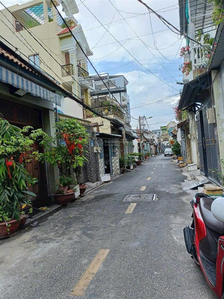 Bán nhà mặt tiền đường số 10 (lê văn quới), 8x13,5m, 1 lầu, chính chủ, giá 7.9 tỷ