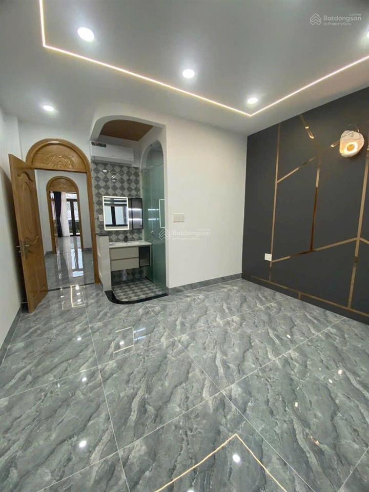 Bán nhà mặt tiền quách đình bảo, 4x19m, lửng, 3 lầu, nhà mới, có thang máy, giá 14.8 tỷ tl