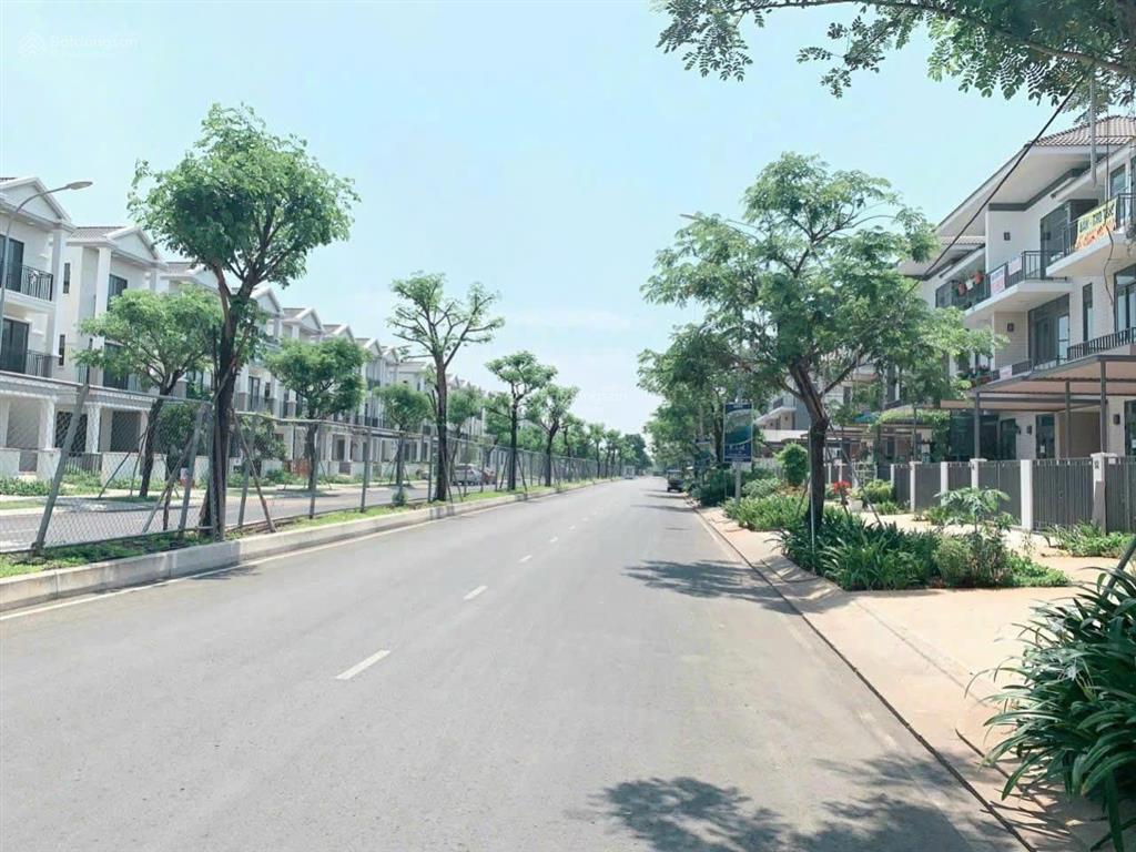 Lavila giảm đậm đà còn 12,1 tỷ giá tốt chốt liền trong tháng