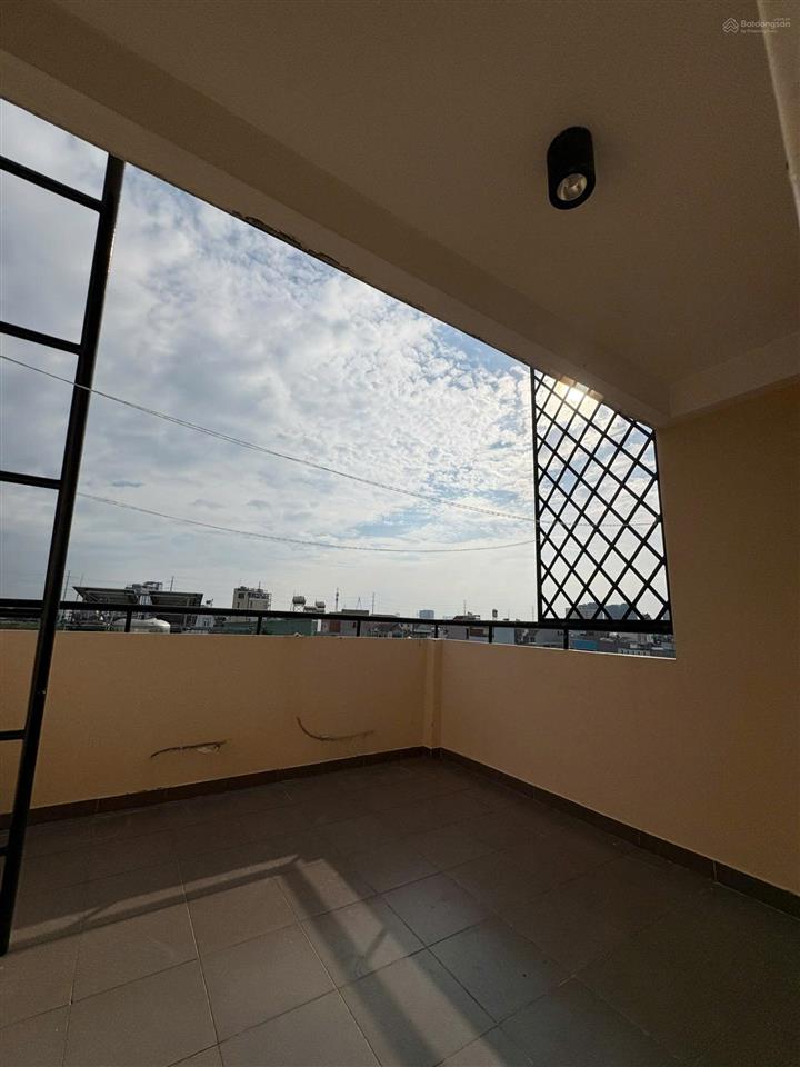 Cho thuê nhà nguyên căn lê đình quản giá tốt hiện tại 4x15m ở ngay