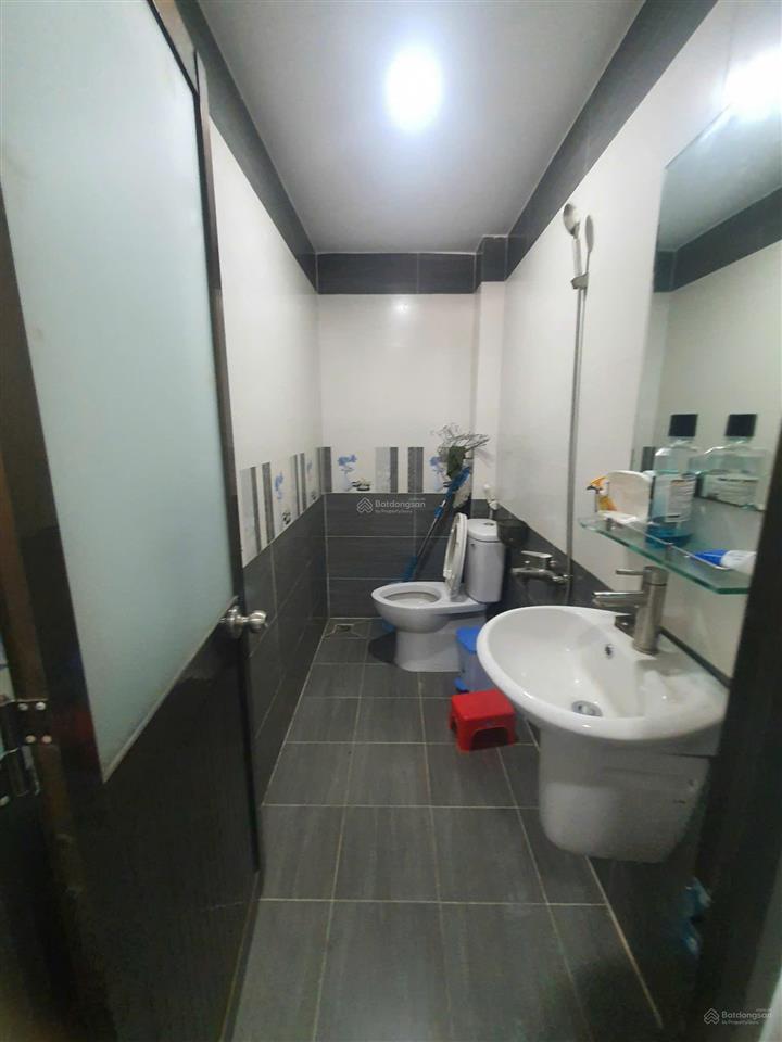 Cho thuê nhà nguyên căn lê đình quản giá tốt hiện tại 4x15m ở ngay