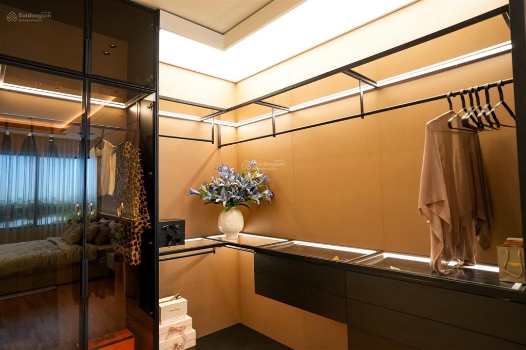 Bán căn hộ 2pn, 1wc tại monrei saigon, 88m2