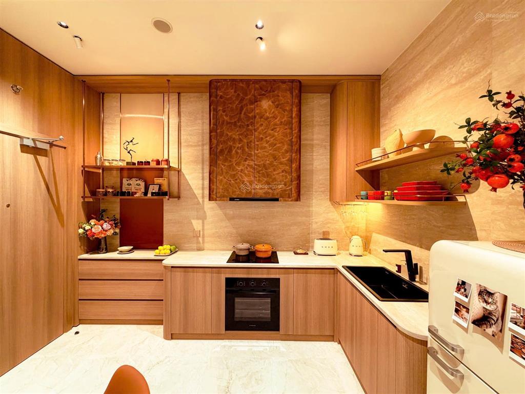 Bán căn hộ 2pn, 1wc tại monrei saigon, 88m2