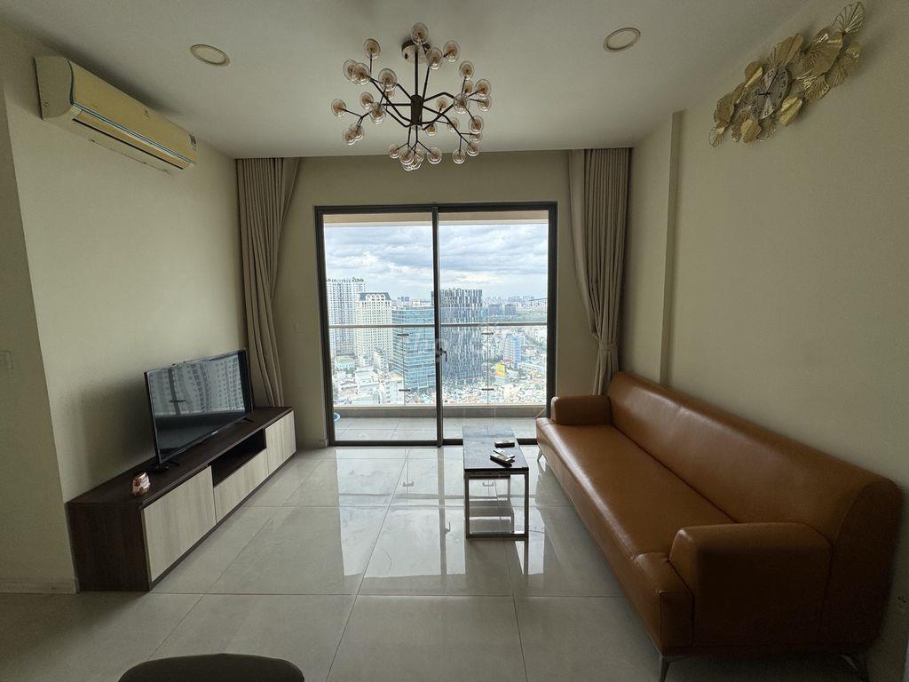 Cho thuê căn hộ Millennium  2PN full nội thất view pháo hoa hồ bơi