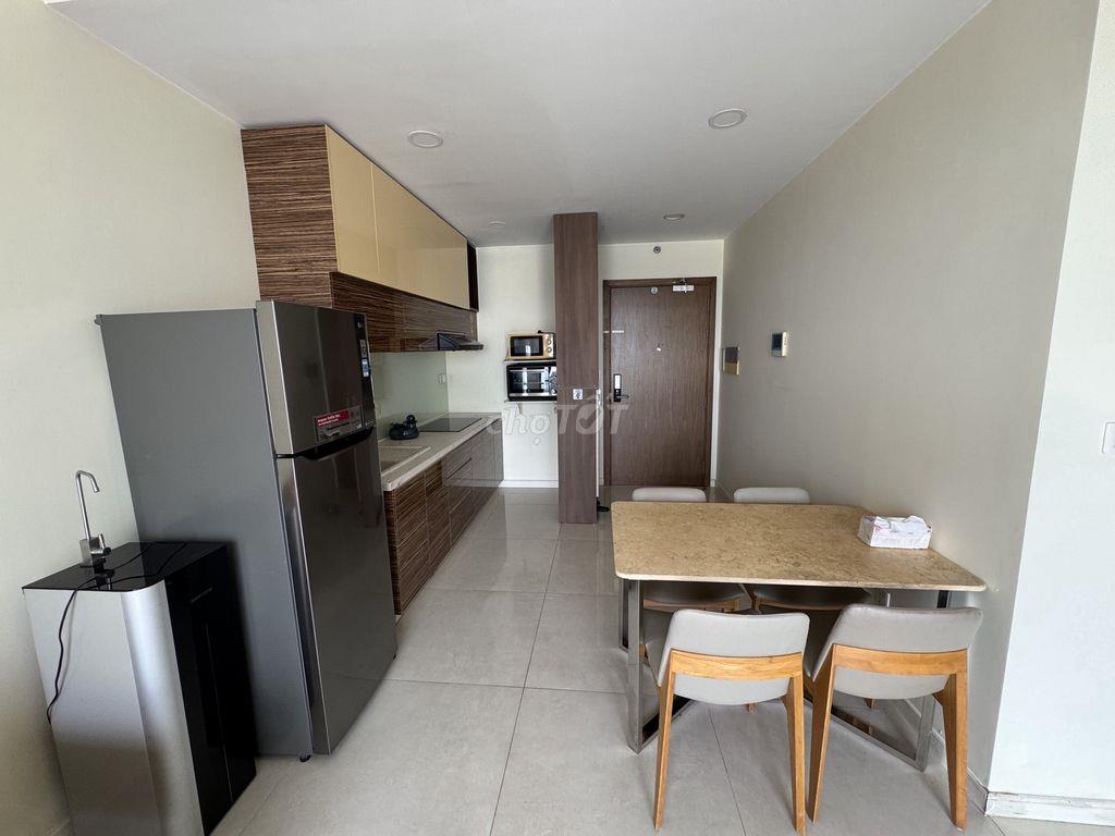 Cho thuê căn hộ Millennium  2PN full nội thất view pháo hoa hồ bơi