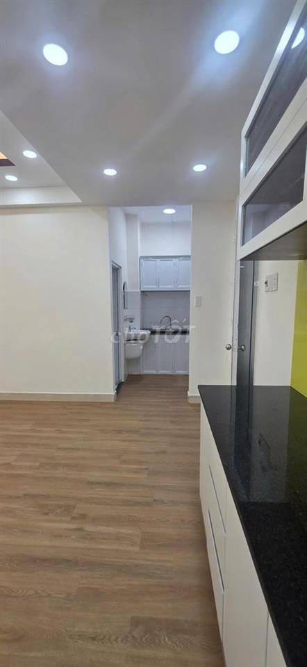 Căn Hộ Nguyễn Kim Quận 10 - Lô R Lầu 2, Nhà Mới đẹp, 50m², 2pn, 2.69Tỷ