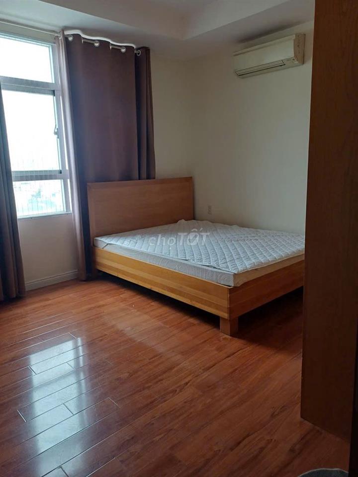 CĂN HỘ CAO CẤP GẦN SÂN BAY – CỘNG HÒA PLAZA 156M2 (3PN 2WC) - 17 TR