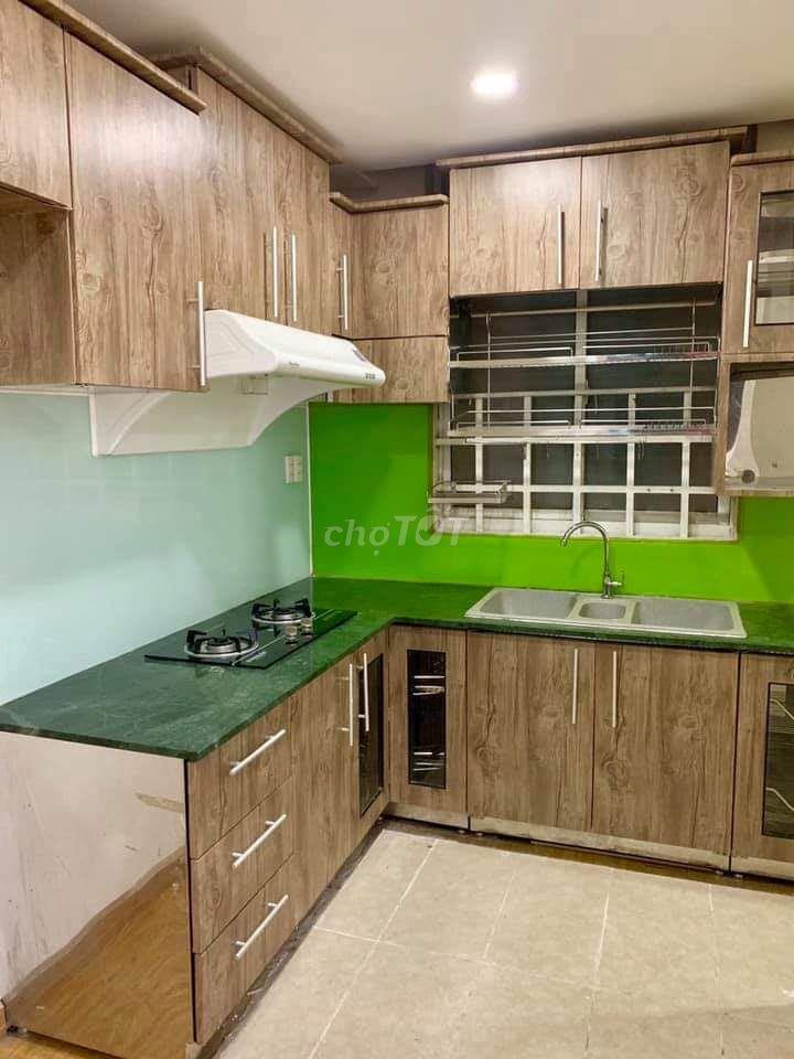 CHO THUÊ CĂN HỘ SCREC TOWER QUẬN 3 – 90M2 (3PN 2WC)  – GIÁ 14 TRIỆU