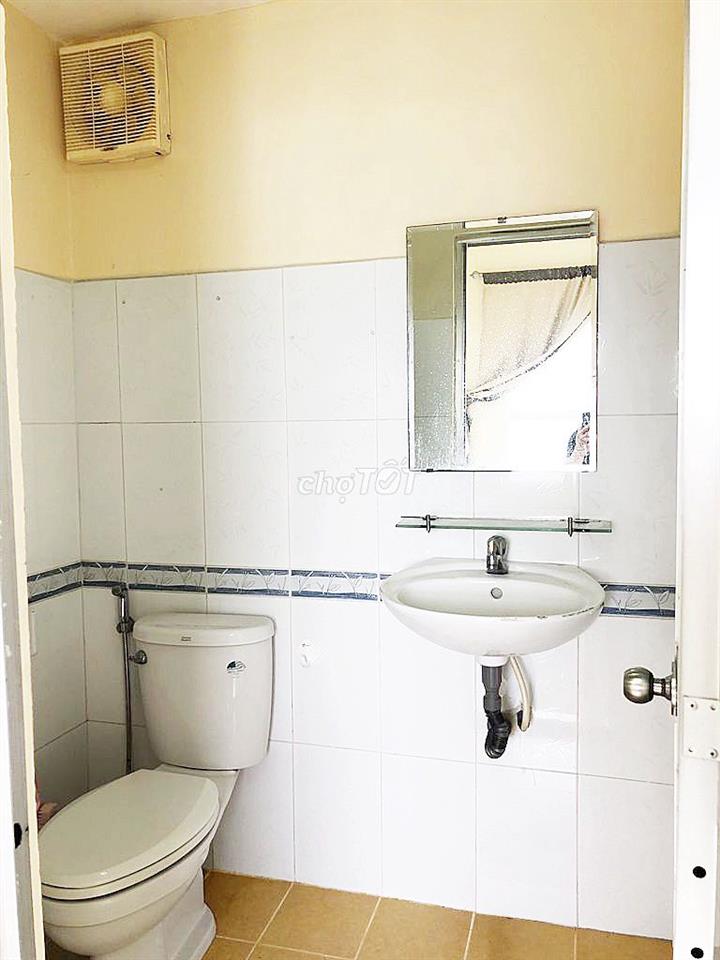 Chủ nhà gửi bán CHCC Ngô Gia Tự , 73m2, 2pn,2wc, 3.5 tỷ - có nhiều căn
