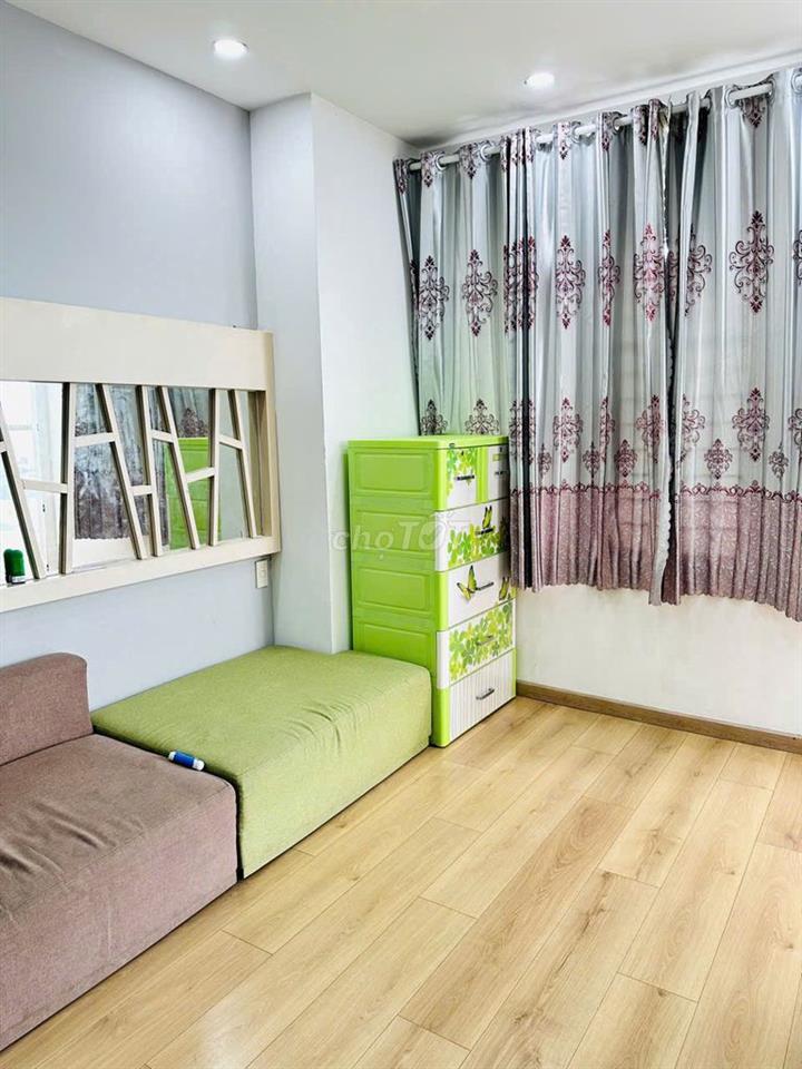 CHCC SCREC TOWER QUẬN 3 – 90M2 (3PN 2WC) TẦNG CAO , GIÁ 14 TRIỆU