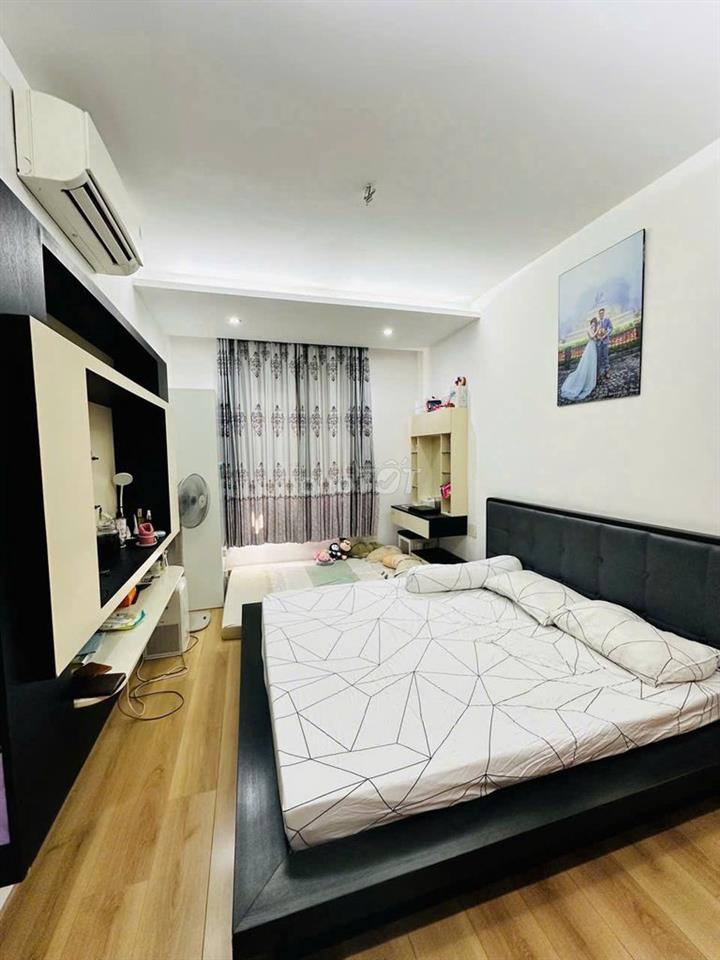 CHCC SCREC TOWER QUẬN 3 – 90M2 (3PN 2WC) TẦNG CAO , GIÁ 14 TRIỆU