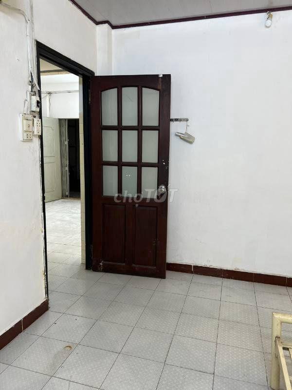 HÀNG HIẾM DƯỚI 3 TỶ TRUNG TÂM QUẬN 5 – CĂN HỘ TẢN ĐÀ 50M2 (2PN 1WC)   
