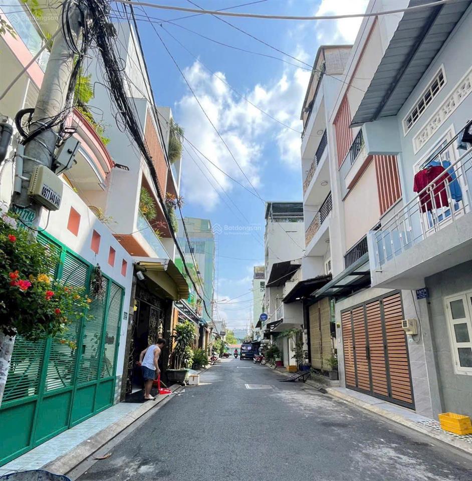 Bán nhà hẻm 6m thạch lam, quận tân phú ( đối diện trường thcs đồng khởi)