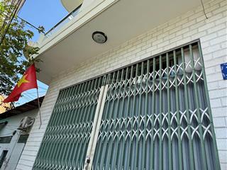 Nhà hẻm 1/ kênh tân hóa, 4.8x5.6m, nhà 2 lầu, giá 3,9 tỷ tl