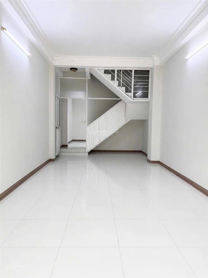 Mặt tiền khu họ lê  4x16m  2 lầu  giá 13 triệu