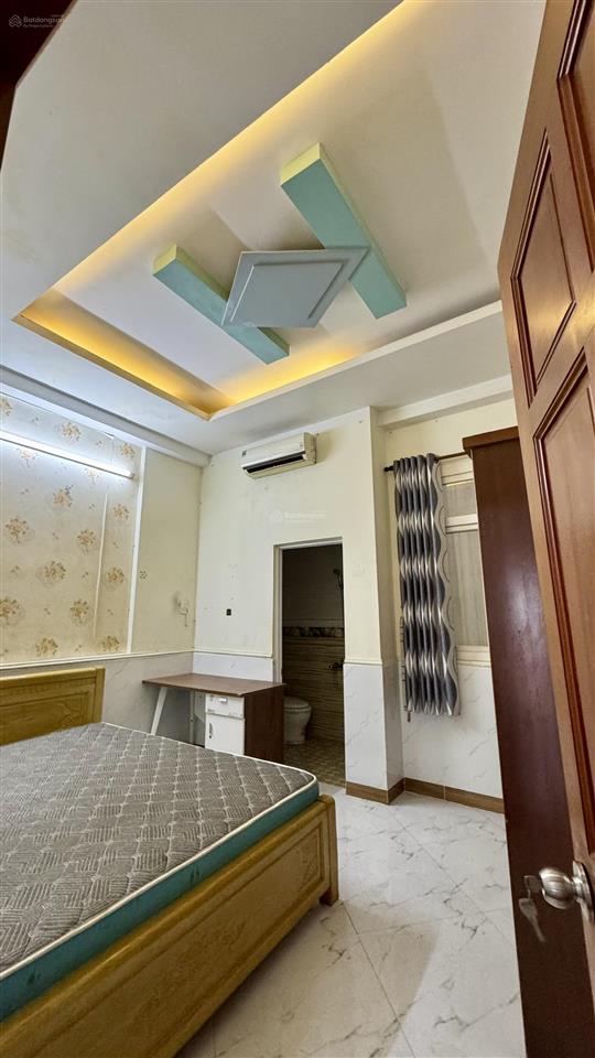 Bán nhà khu nội bộ 5m phan huy ích (hẻm đối diện emart), 4x13m, nhà 2 lầu kiên cố, giá 6.5 tỷ tl