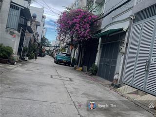 Cần bán nhà 4 x 12m gác lửng hxh gần toyota lê trọng tấn. giá 4.9 tỷ