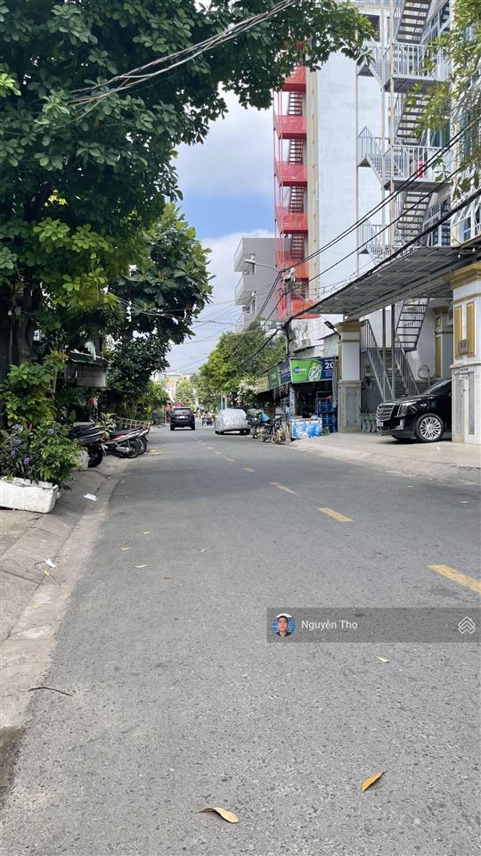 Bán nhà ngay aeon mall tân phú. dt 80m2 nhà sổ hồng.