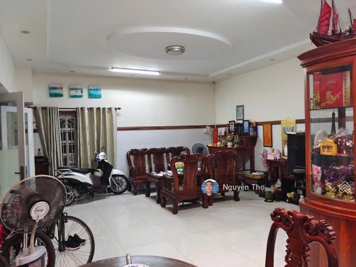 Bán nhà 60m2 x 2 tầng gần đại học công thương.