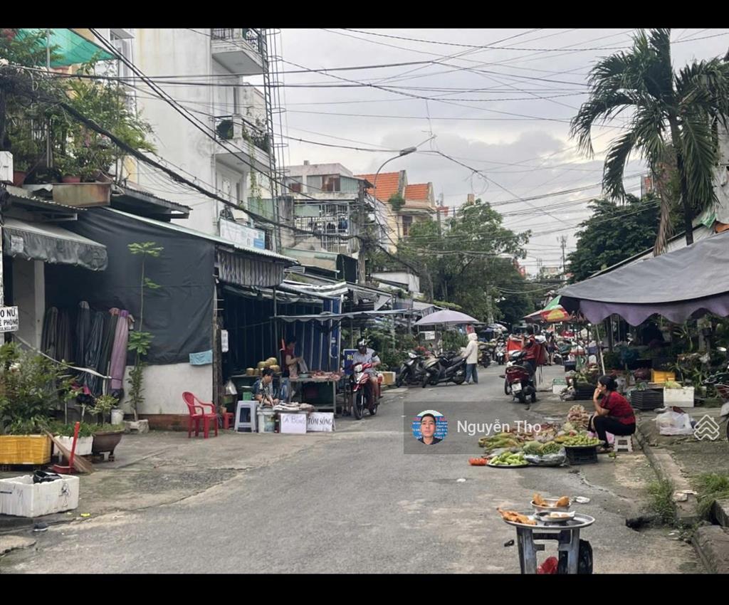 Bán nhà đường d11, p. tây thạnh q. tân phú. dt 100m2 giá 9.3 tỷ