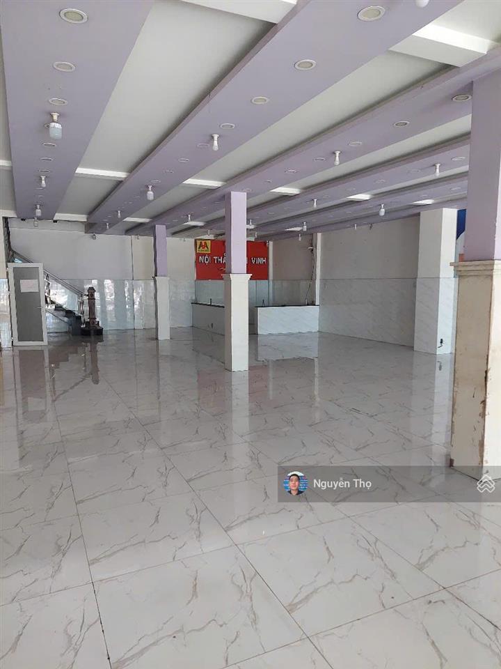 Cho thuê nhà mặt tiền đường lê trọng tấn, dt 10 x 23m, 3 tầng