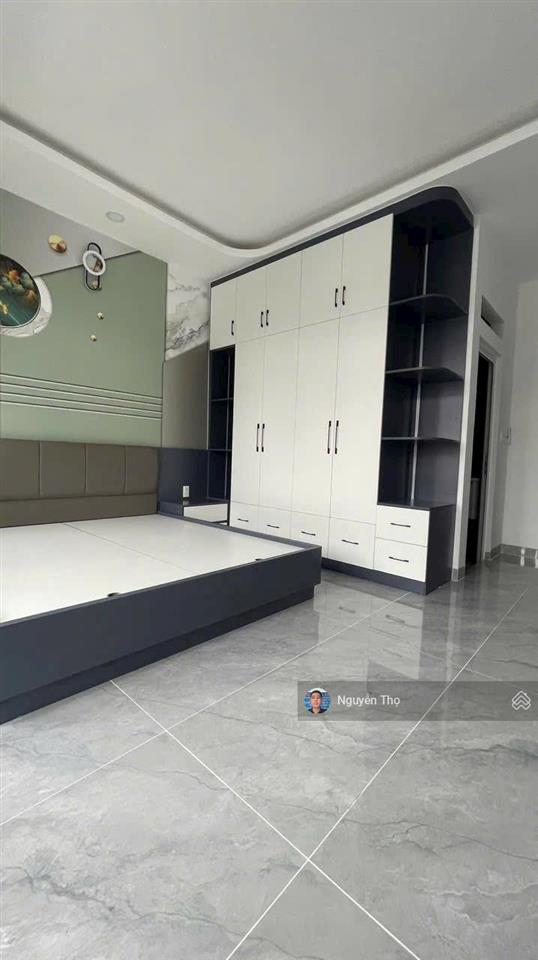 Bán nhà 4.5 x 19m 1 trệt 1 lửng 2 lầu sân thượng. gần chung cư sơn kỳ tân phú.