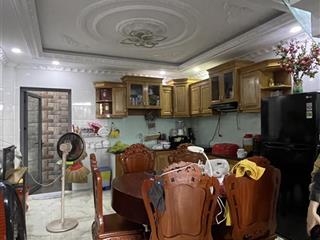 Bán nhà khu vip đường lê trọng tấn. dt. 4.3 x 15m 1 lửng 2 lầu sân thượng.