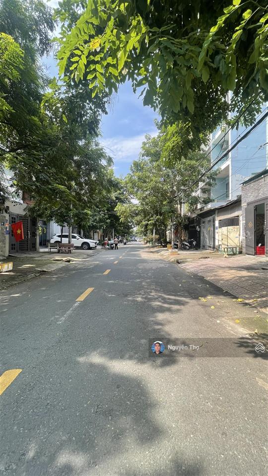 Bán nhà 80m2 x 3 tầng đường dc11 p tây thạnh gần siêu thị aeon mall tân phú.