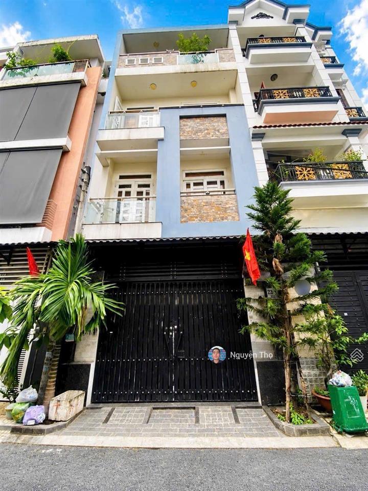 Bán nhà 5 x 20m 1 trệt 2 lầu sân thượng. đường 6m đối diện trường lê lai.