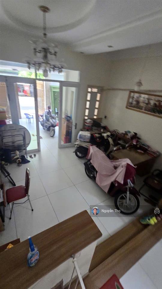 Bán nhà ngang 5m 1 trệt 2 lầu đường 16m ngay trường lê lai.