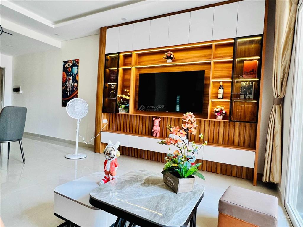 Cho thuê căn 3pn 2vs full nội thất tại chung cư dragon castle bãi cháy, hạ long. giá thuê ưu đãi hè