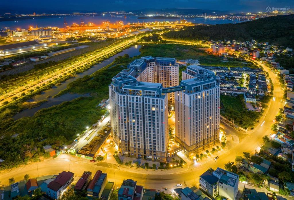 Cho thuê căn 3pn 2vs full nội thất tại chung cư dragon castle bãi cháy, hạ long. giá thuê ưu đãi hè
