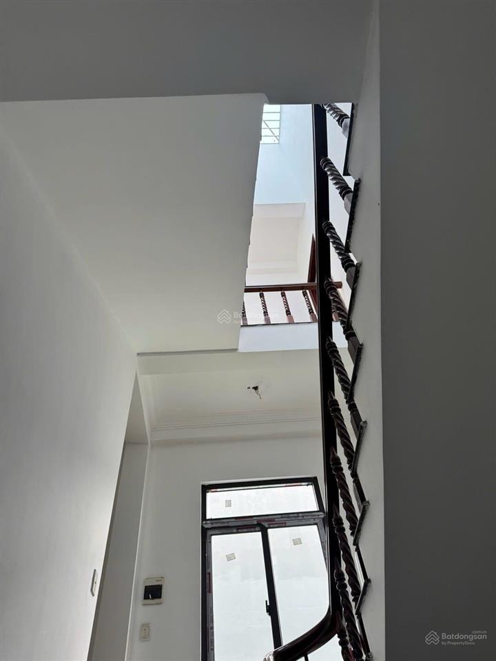 Bán gấp nhà 4 tầng hàn thuyên, hoà cường  giá 10.499 tỷ