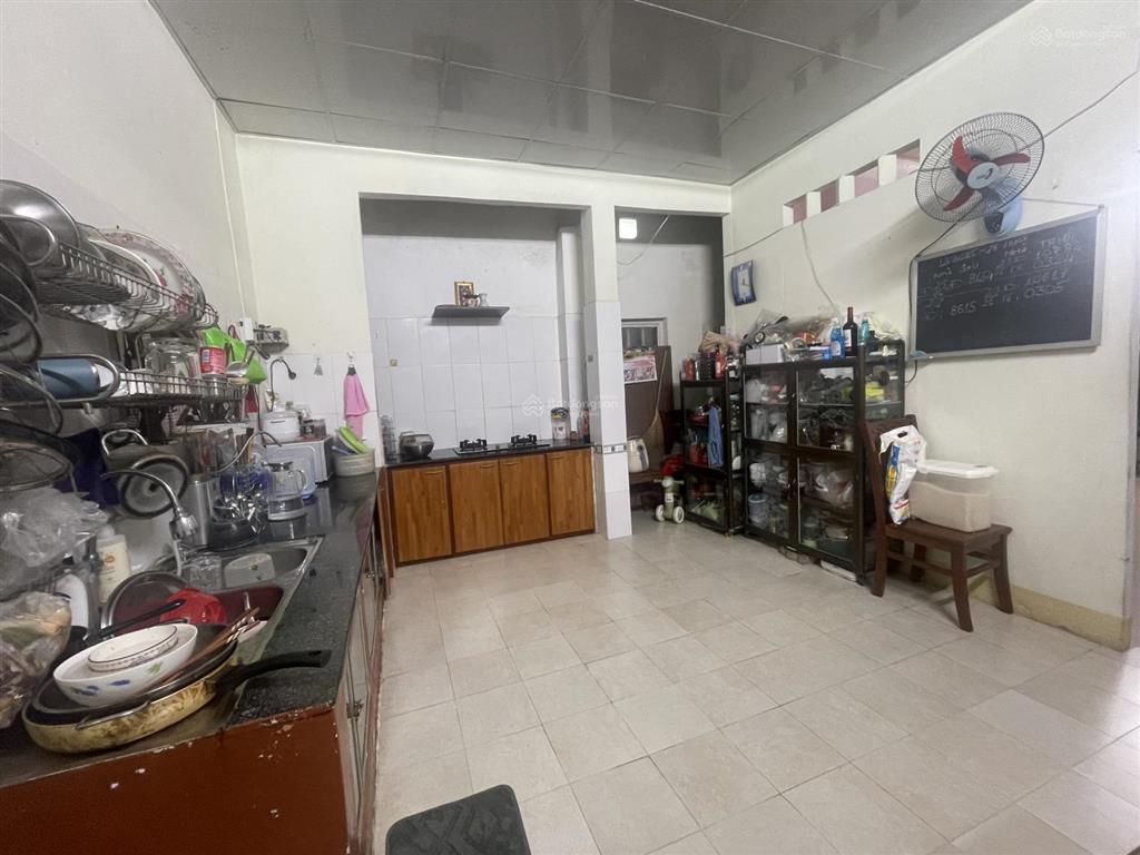 Chỉ 1 lô duy nhất kẹp cống 150m2 đa mặn 7 sát bùi tá hán nhà c4 lững dòng tiền zá tốt 13,x tỷ