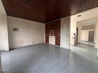 Chỉ 14 tyỷ  nhà 3 tầng mặt tiền tiểu la  2 mặt thoáng  tt hải châu  dt 94m2 ngang 6m!