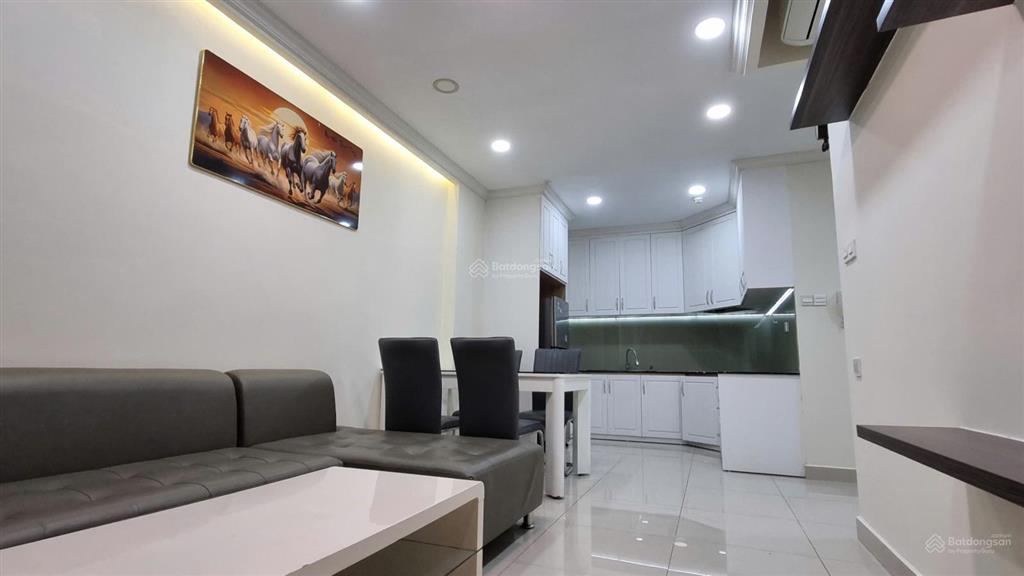 Chủ cần tiền bán nhanh căn 3pn2wc  90m2 giá 8tỷ300, sổ sẵn