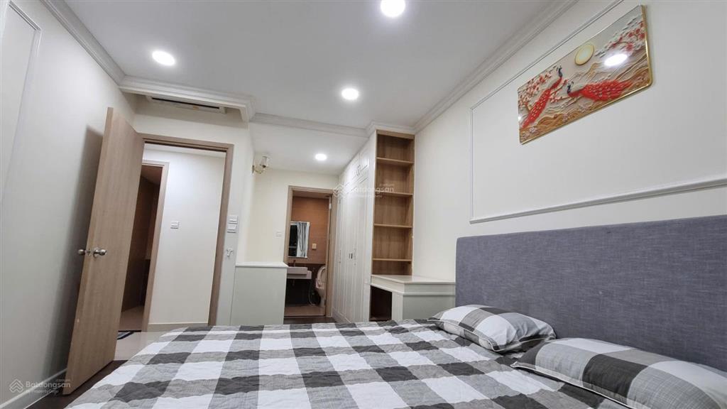 Chủ cần tiền bán nhanh căn 3pn2wc  90m2 giá 8tỷ300, sổ sẵn