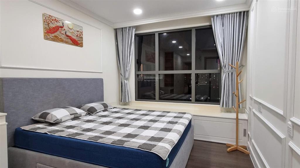 Chủ cần tiền bán nhanh căn 3pn2wc  90m2 giá 8tỷ300, sổ sẵn