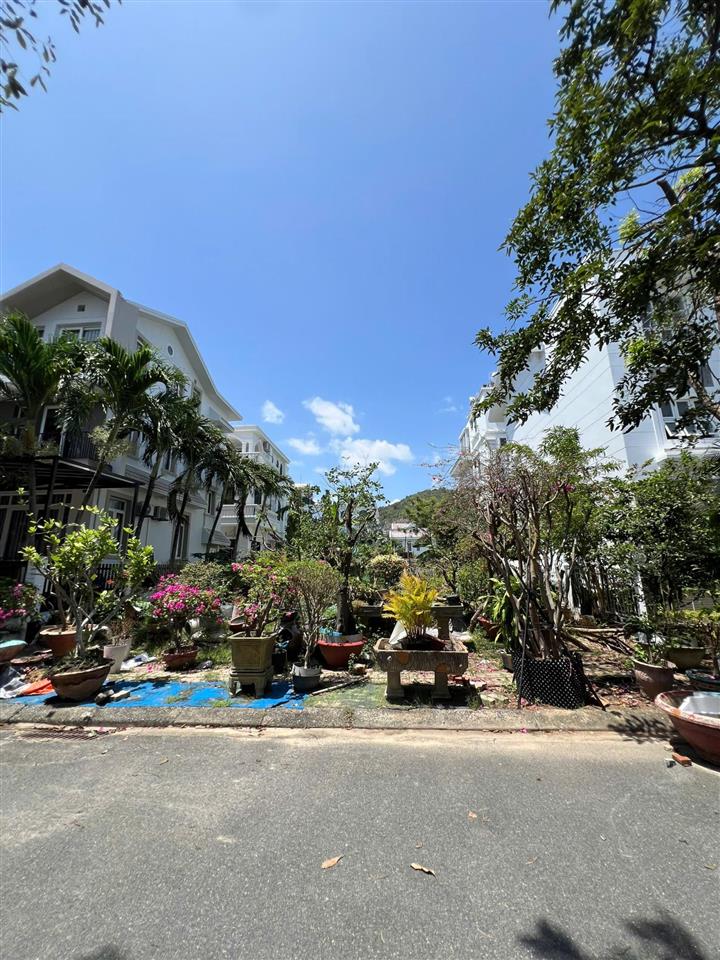 Bán lô đất đông nam, sát vinpearl phú quý, tại an viên nha trang. 180m2 x 135tr/m2