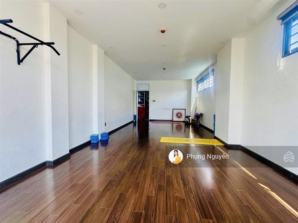 Bán gấp nhà mặt tiền đường dã tượng, nha trang. 95,9m2, 6 tầng, 10 pn, vị trí kinh doanh, giá 18 tỷ