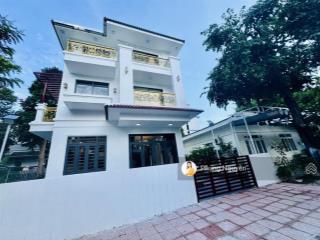 Cho thuê dài hạn biệt thự an viên nha trang. 3 tầng 4 ngủ, đầy đủ nội thất, 35tr/tháng.