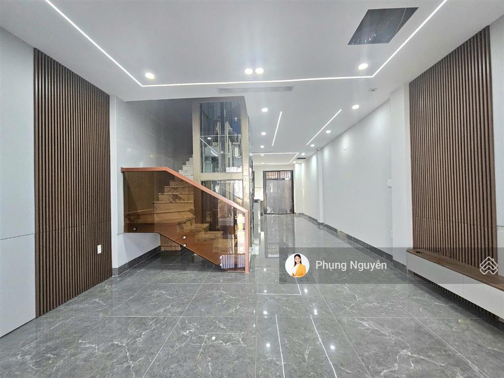 Cho thuê dài hạn nhà phố mỹ gia 7, nha trang, mới 100%, 3 tầng 3pn, 100m2, giá 35tr/tháng.