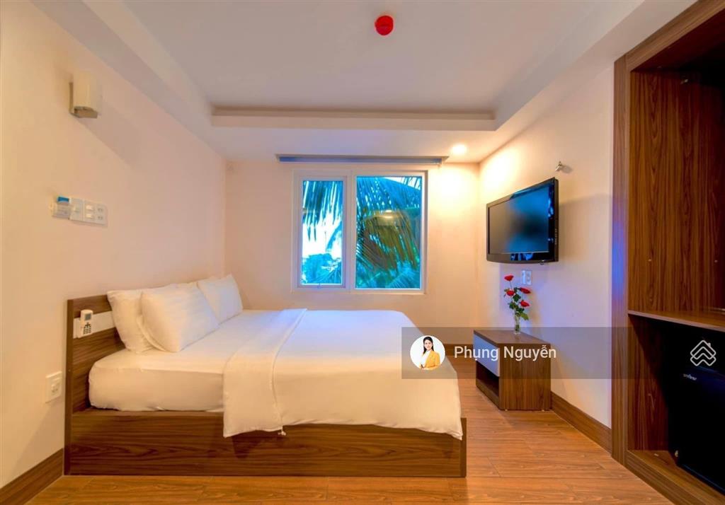 Chốt nhanh  khách sạn mặt tiền đường trần phú, vĩnh nguyên nha trang. 7 tầng 27 phòng, tặng 95,5m2