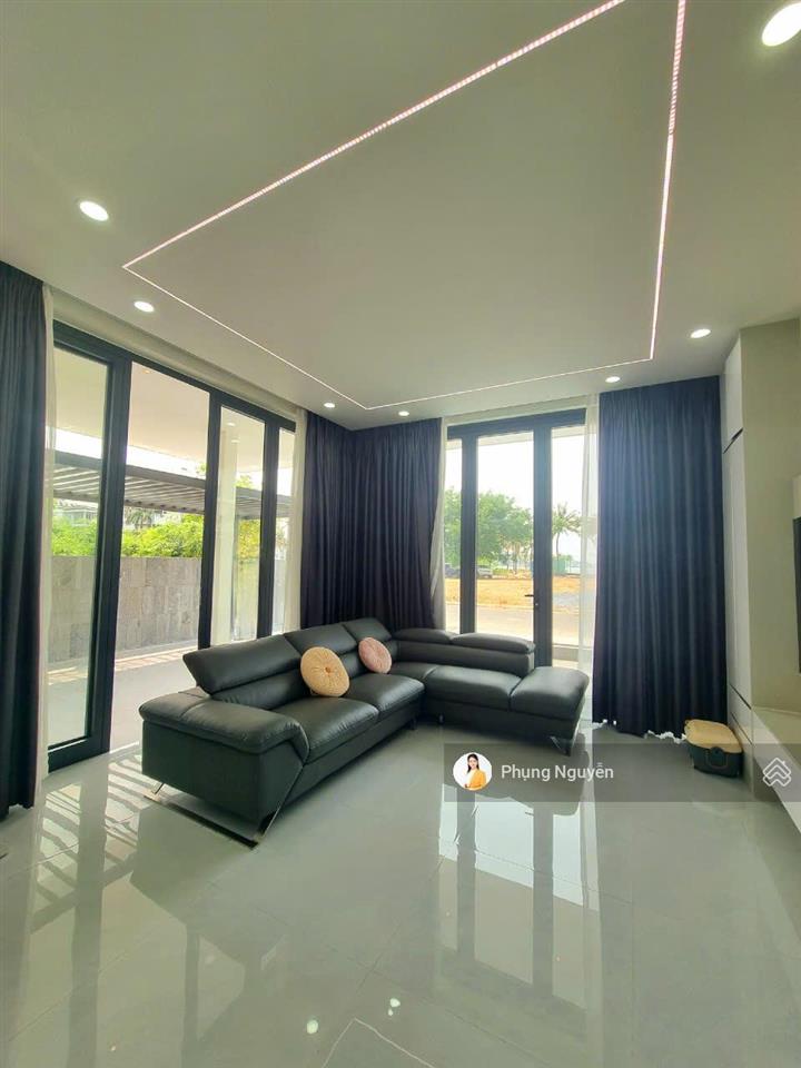 Cho thuê dài hạn biệt thự sát biển an viên nha trang, 1 tầng 3 pn, giá 35tr/tháng.
