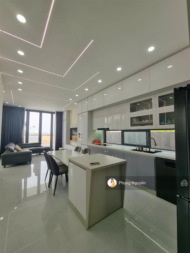 Cho thuê dài hạn biệt thự sát biển an viên nha trang, 1 tầng 3 pn, giá 35tr/tháng.