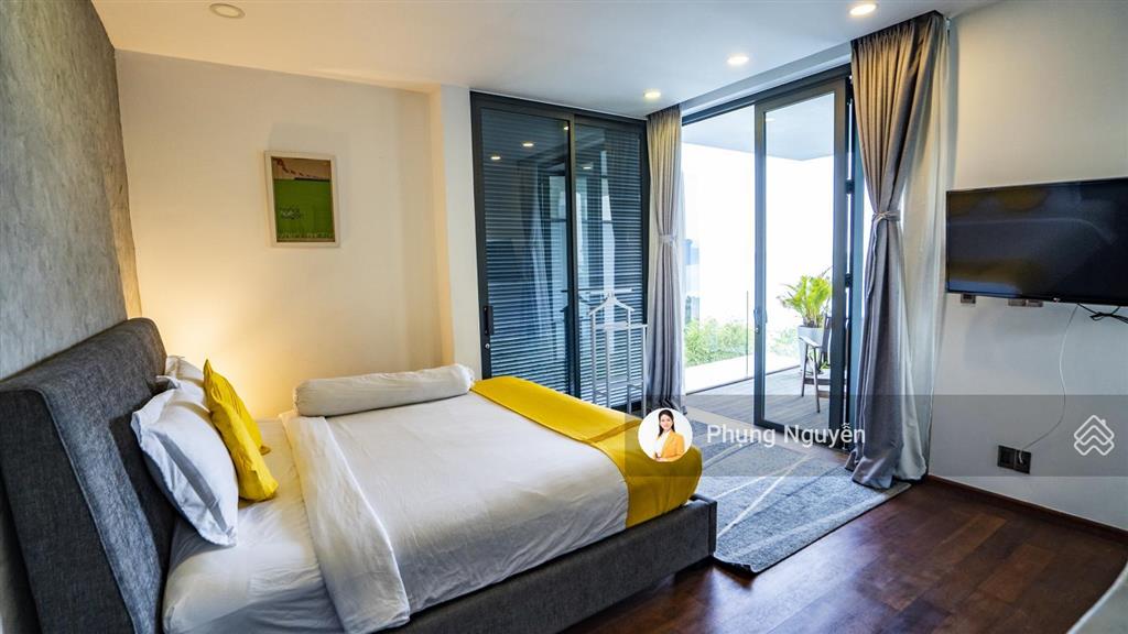 Bán biệt thự b29 tại anh nguyễn, ocean front, nha trang. 420m2, 3 tầng 4pn, giá 70 tỷ.