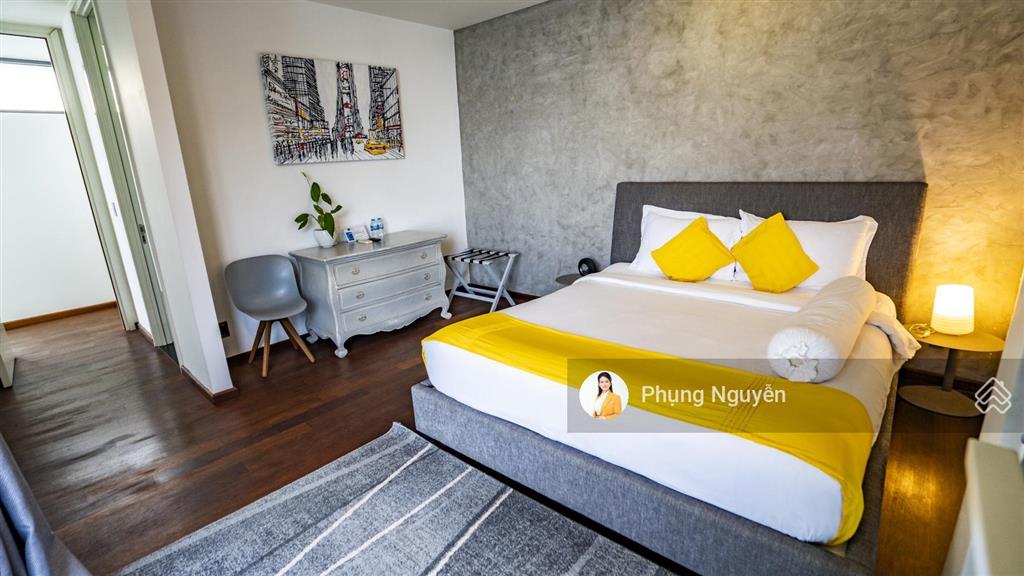 Bán biệt thự b29 tại anh nguyễn, ocean front, nha trang. 420m2, 3 tầng 4pn, giá 70 tỷ.