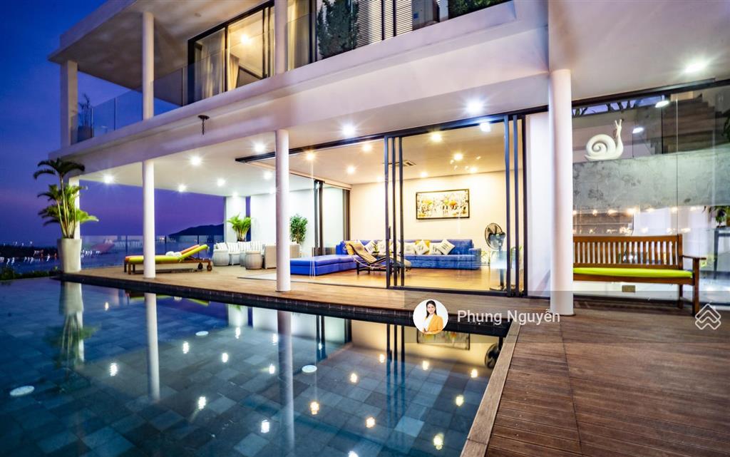Bán biệt thự b29 tại anh nguyễn, ocean front, nha trang. 420m2, 3 tầng 4pn, giá 70 tỷ.