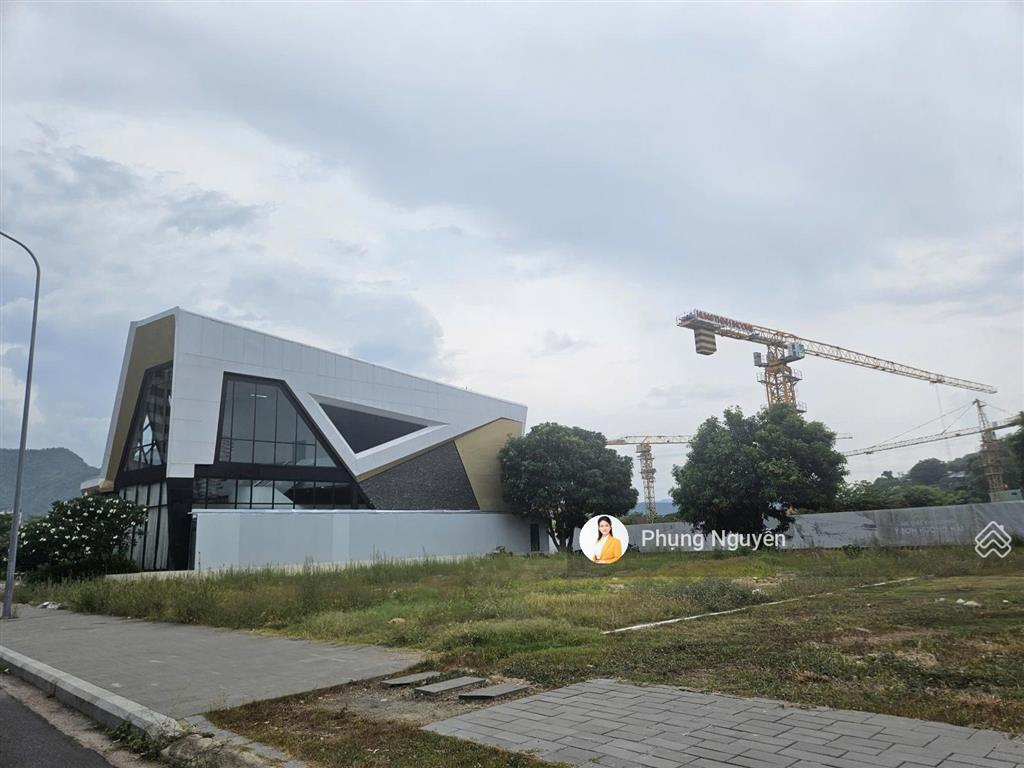 Bán lô đất mặt tiền đường 1a kđt biển an viên, nha trang. 552,5m2 x 90tr/m2 có thương lượng.