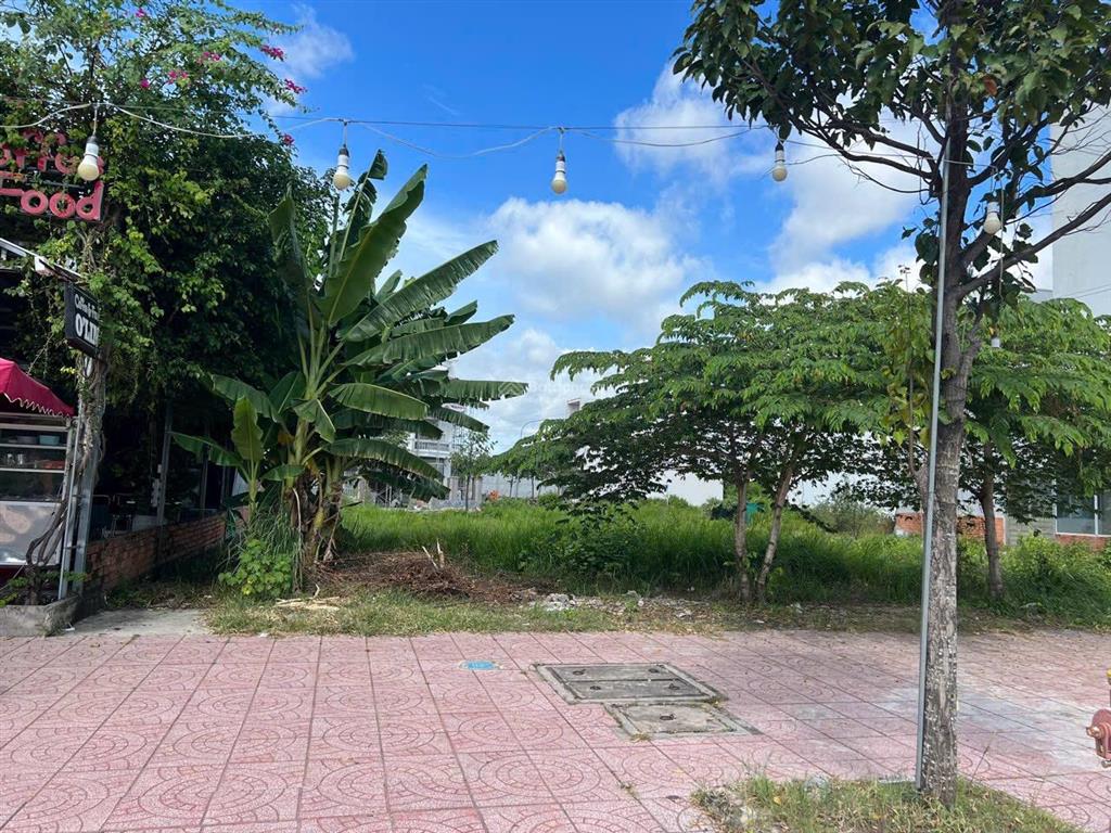 Bán đất tại hùng vương, 23 tỷ, 280m2, shr hai mặt tiền 7.2m mt đường 53m, mt sau 13m